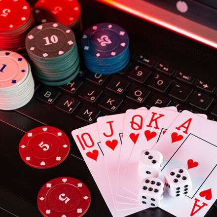 Profit from online casinos by exercising your luck.