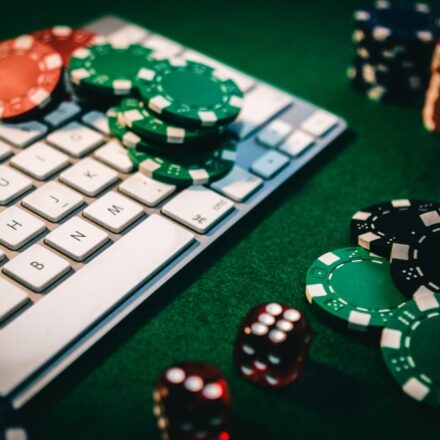 Online Casinos – Here Are Bonuses You Can Avail